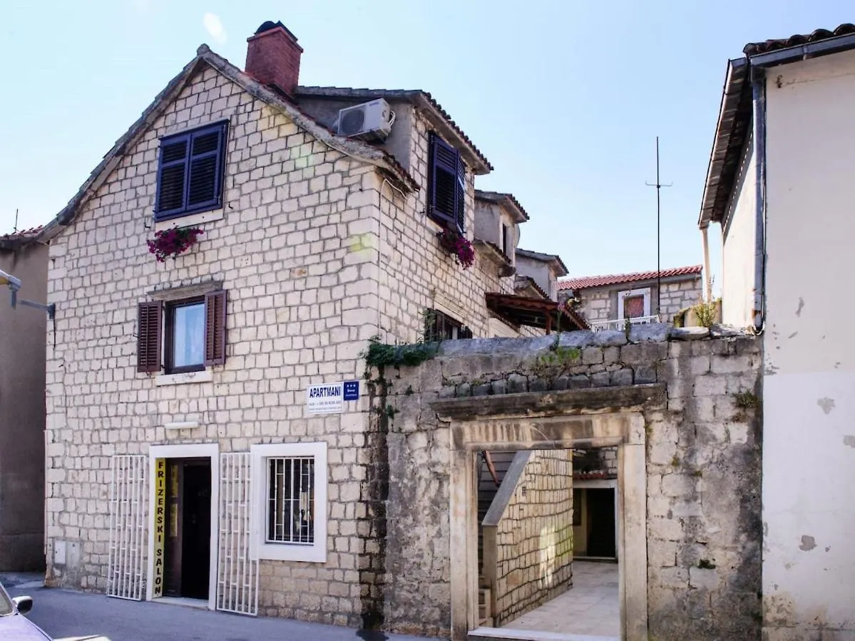 Holiday home Mediterranean Old House Kastela Croatia